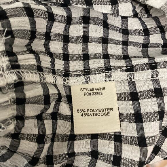 NEW Skies Are Blue Gingham Smocked Blouse Size Small - Picture 9 of 11